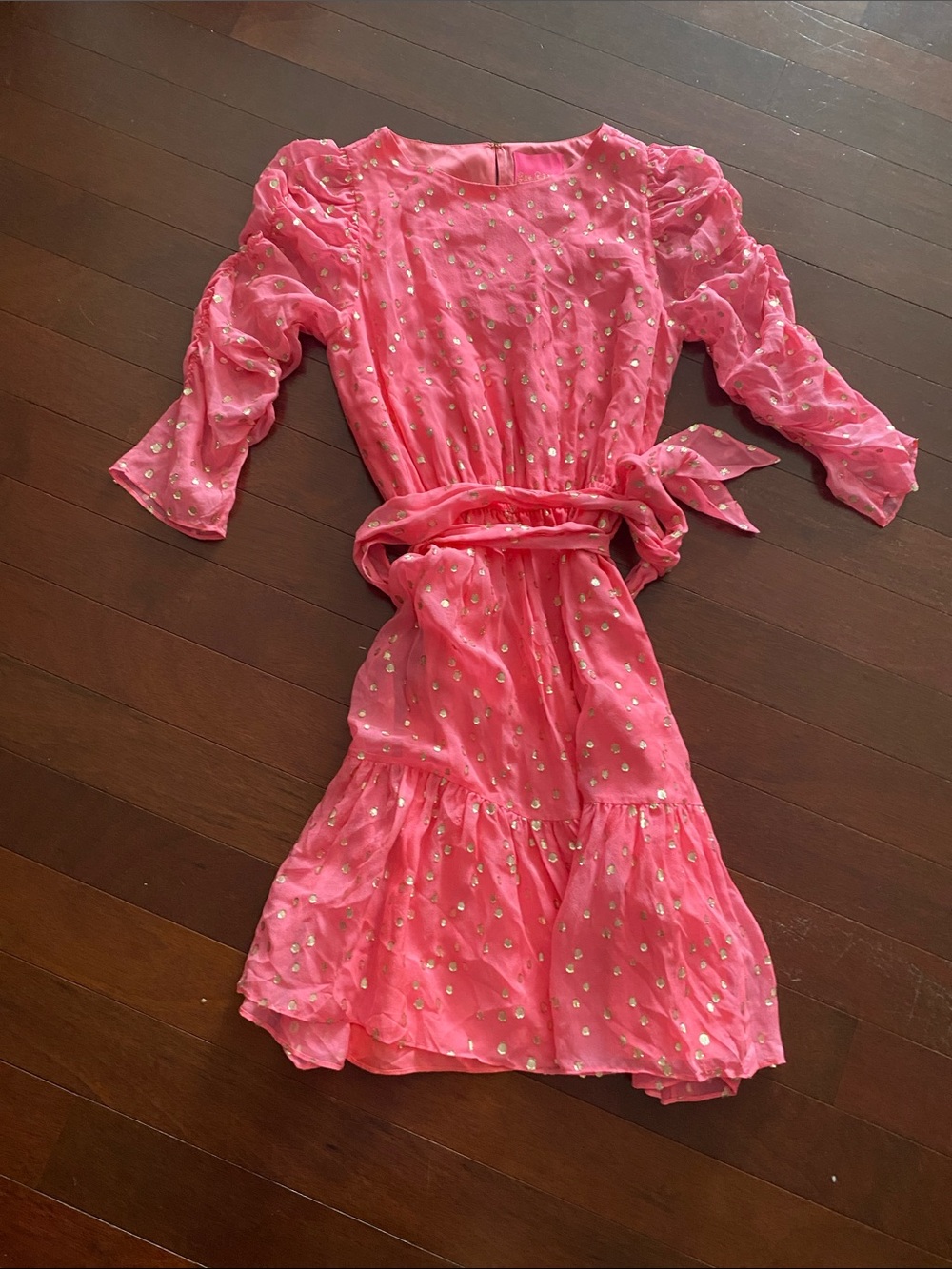 Lilly Pulitzer Hot Pink Satin Dress with Gold Accent. Size 4. Great condition.